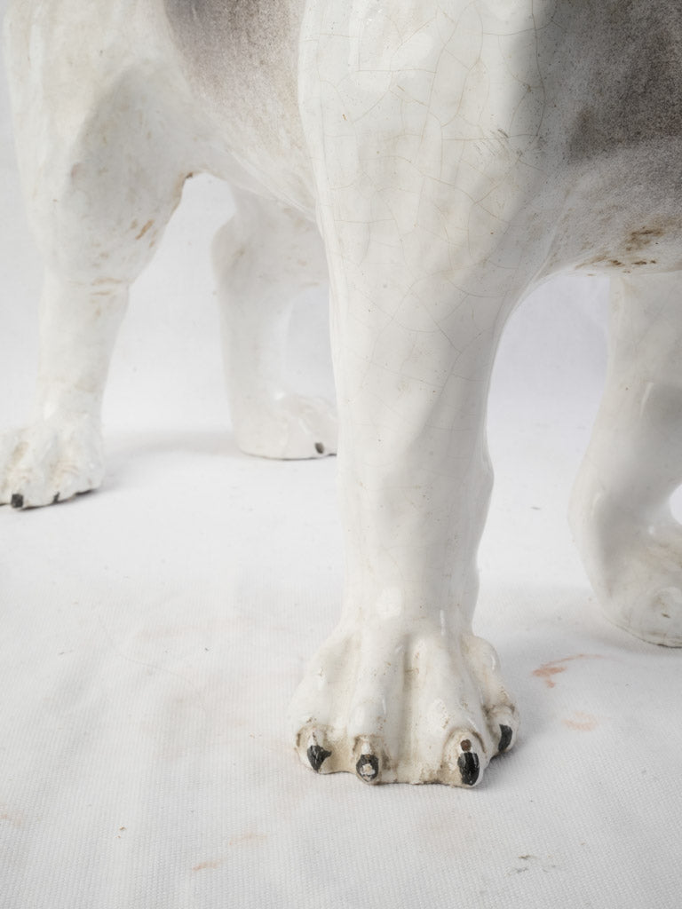 Classic hand-finished bulldog statue  