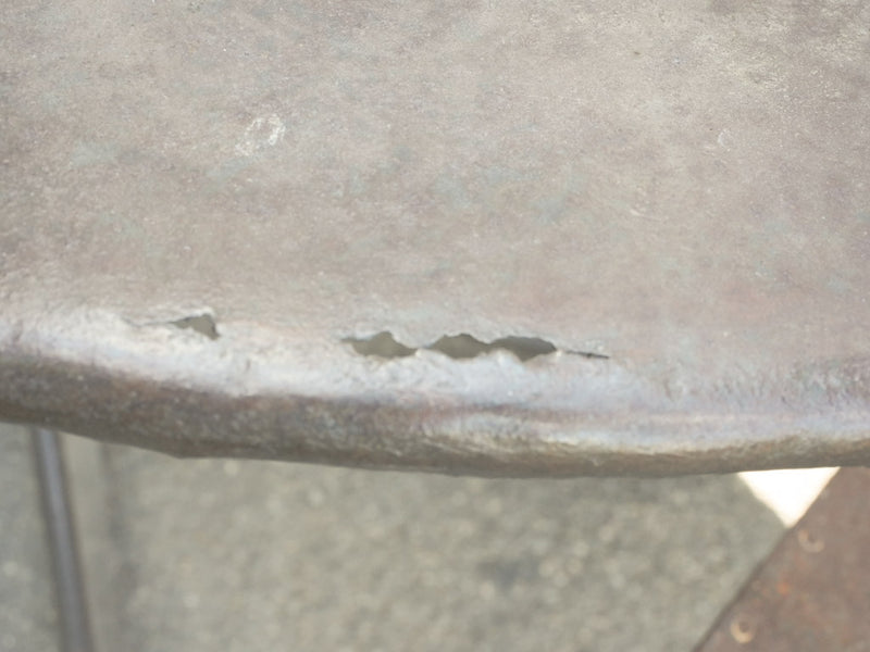 Oval garden table w/ two iron chairs 47¼" x 30"
