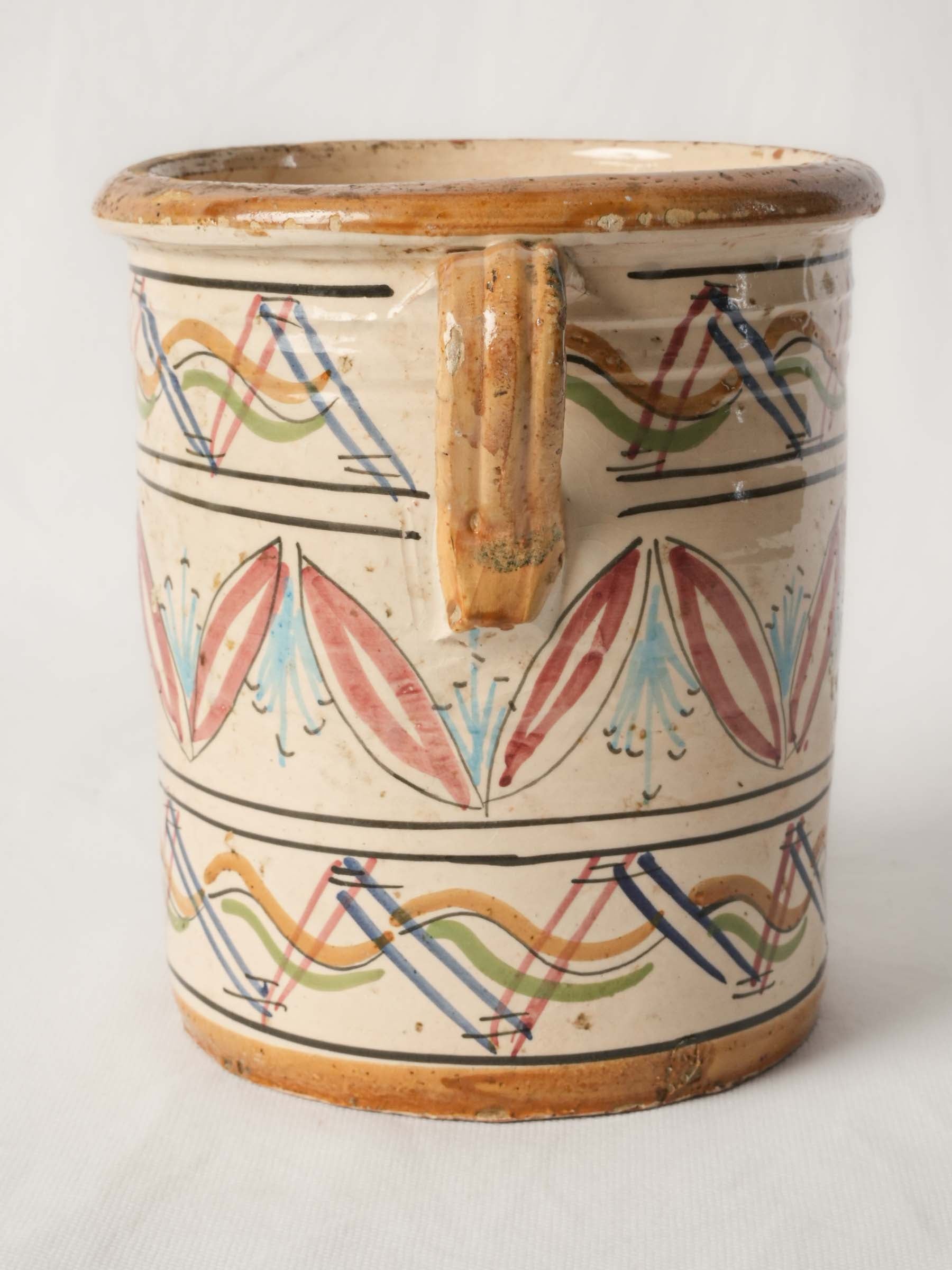 Colorful antique Italian maiolica preserving pot  - 7½"