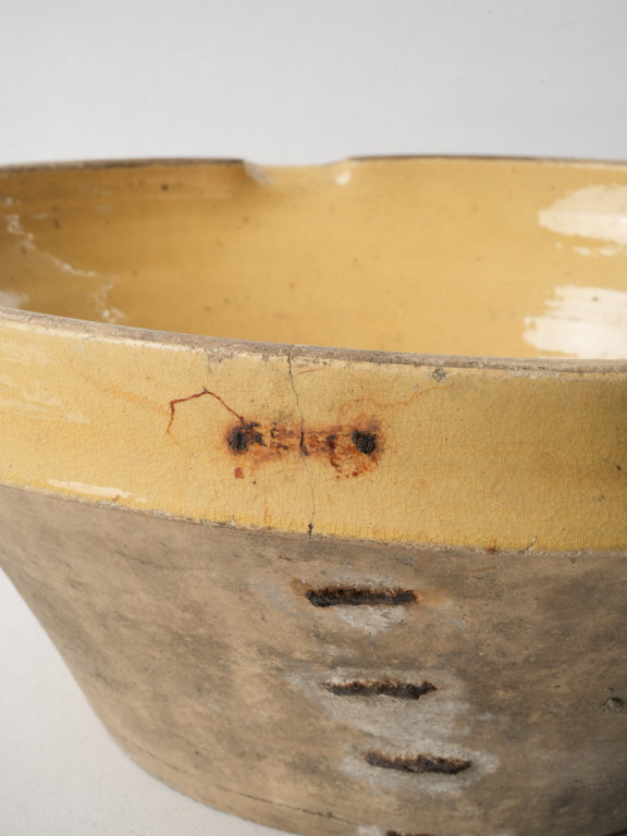 Historical 18th-century mixing container  