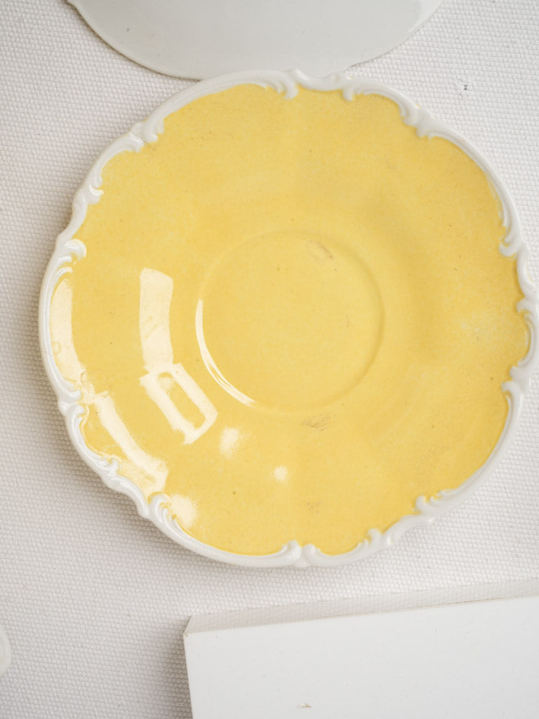 Cheerful Mid-20th Century Yellow Porcelain Tea Service for Six