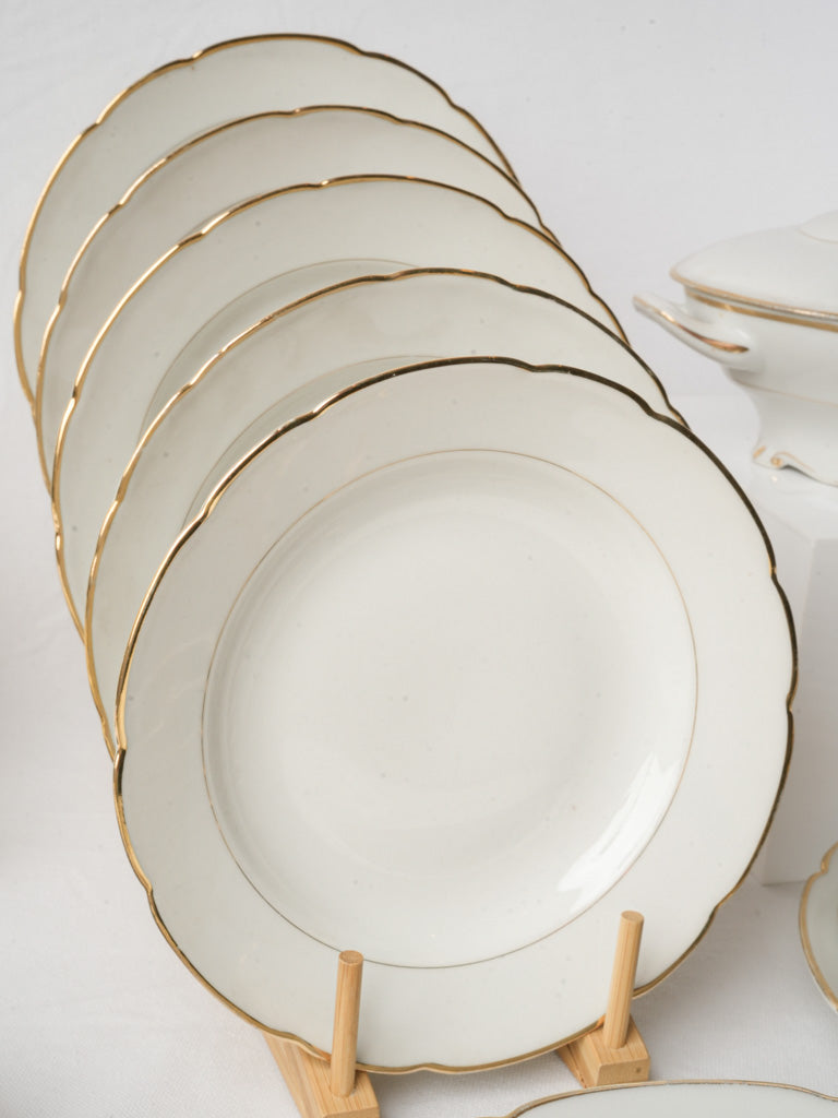 1930s–1950s Art Deco Limoges Porcelain Dinner Service - 21 Pieces