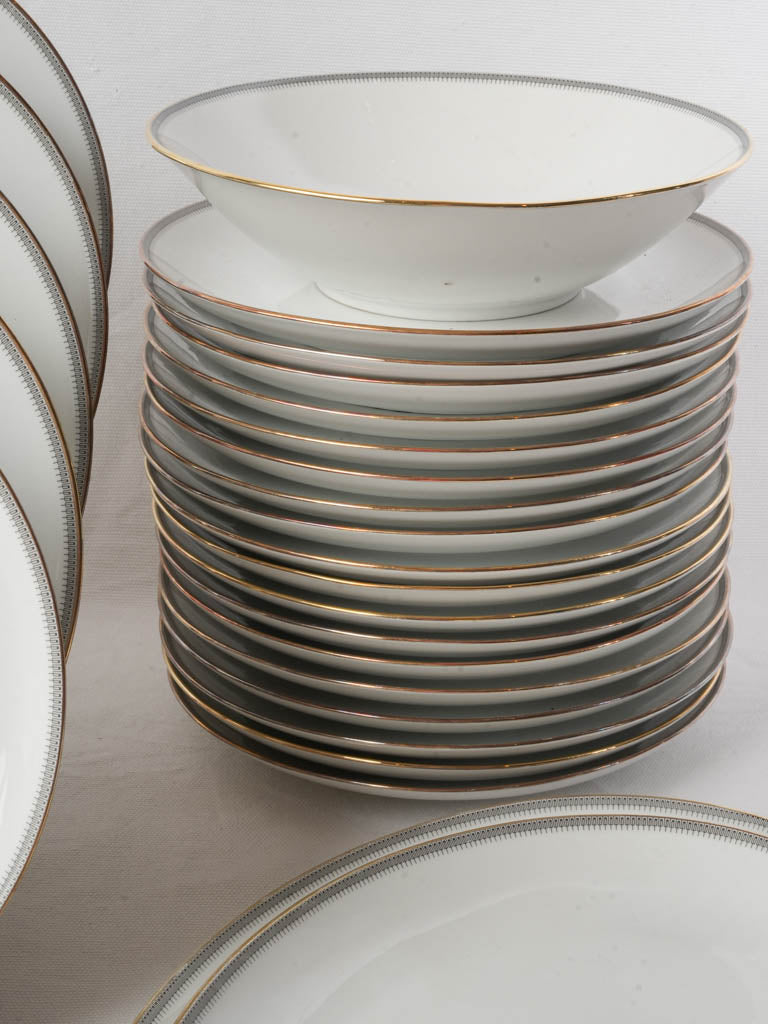 German neoclassical porcelain dinner service by Eschenbach 20th century - 42 pieces