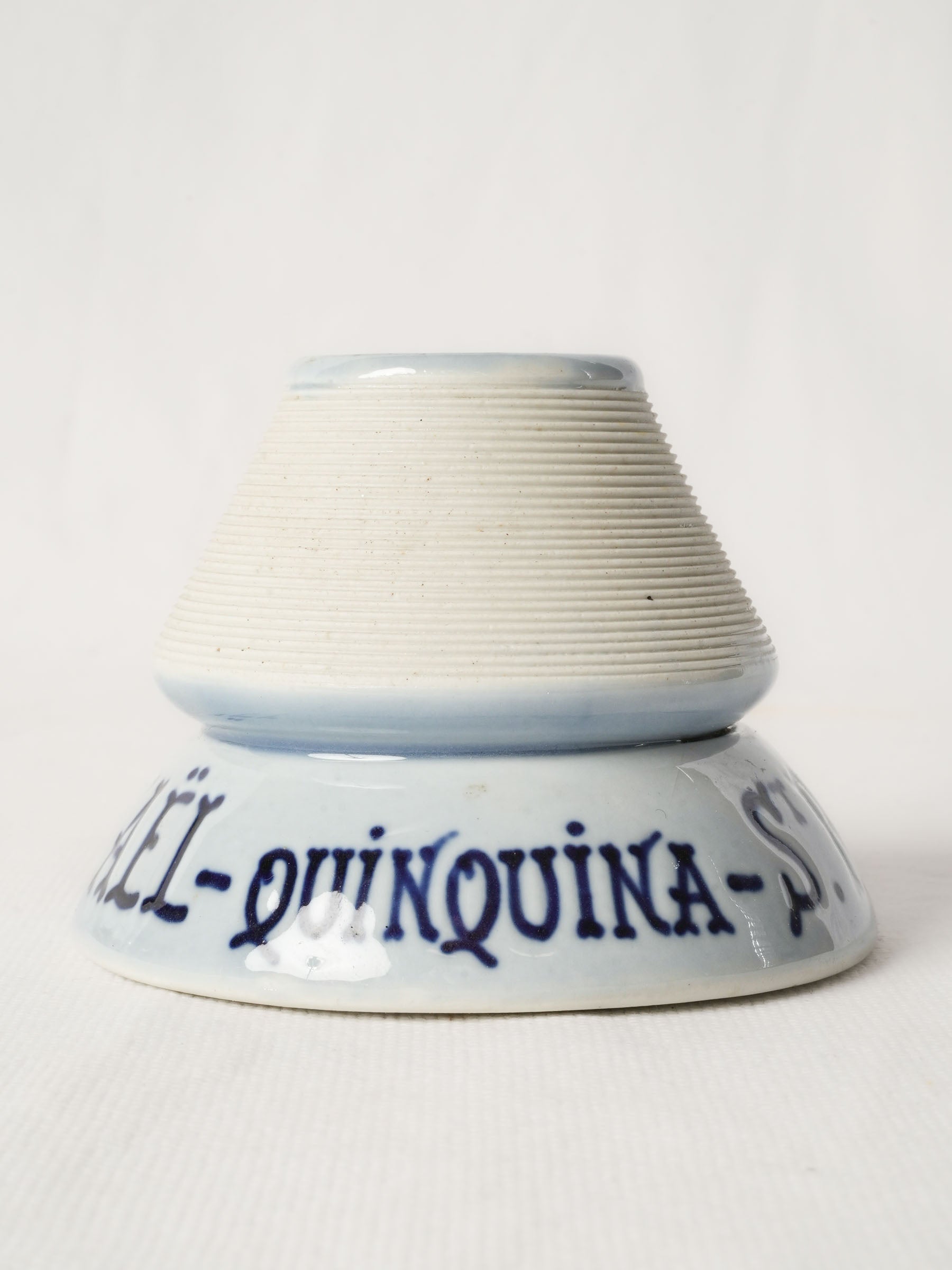 Early 20th century French St Raphaël Quinquina advertising match striker