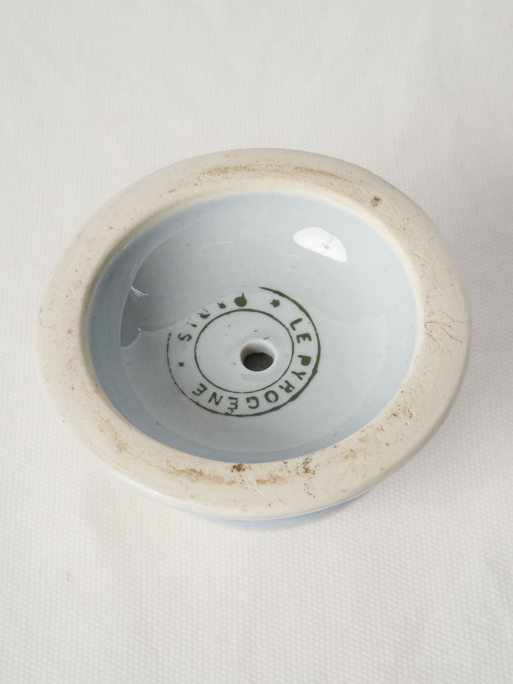 Early 20th century French St Raphaël Quinquina advertising match striker