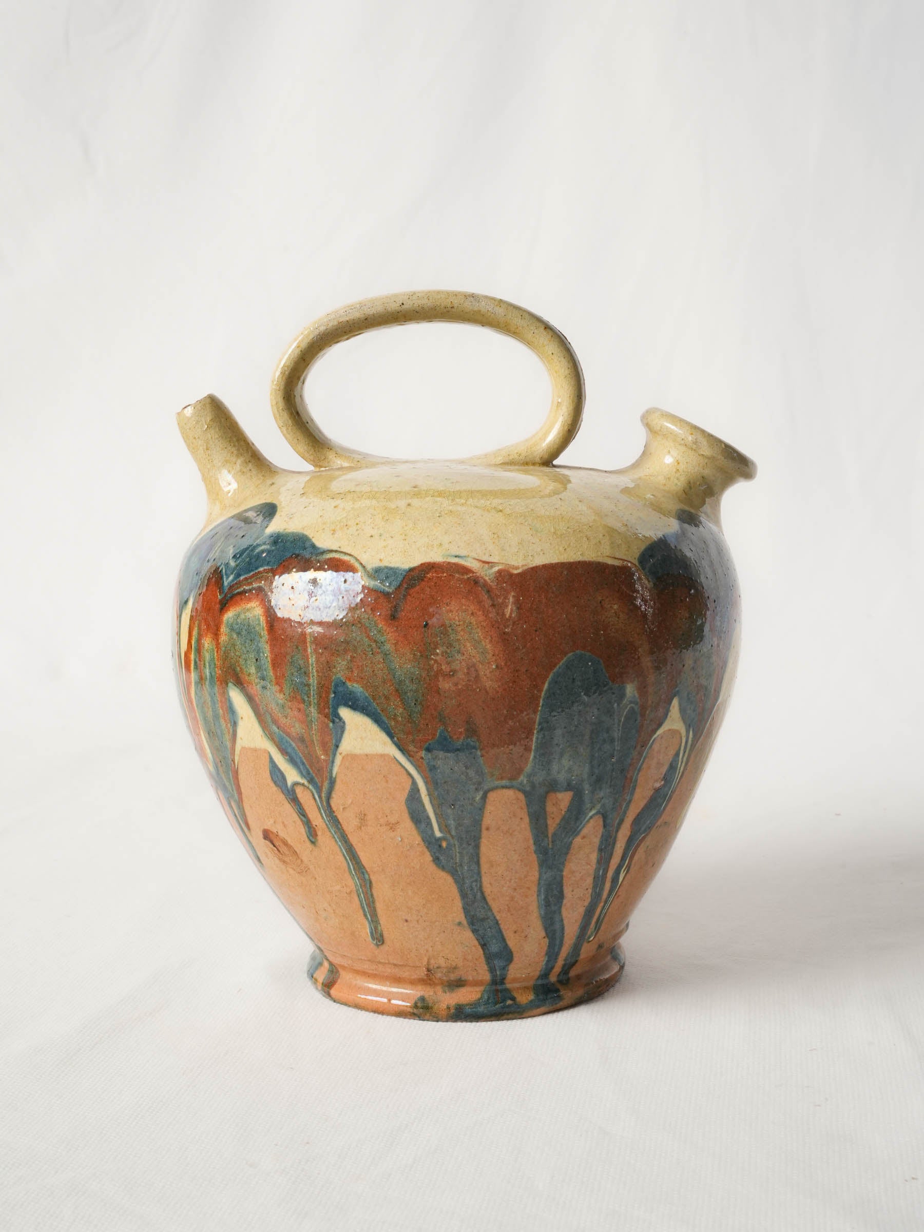 Late 19th century Languedoc double spouted Kanti pitcher in terracotta - 9½"