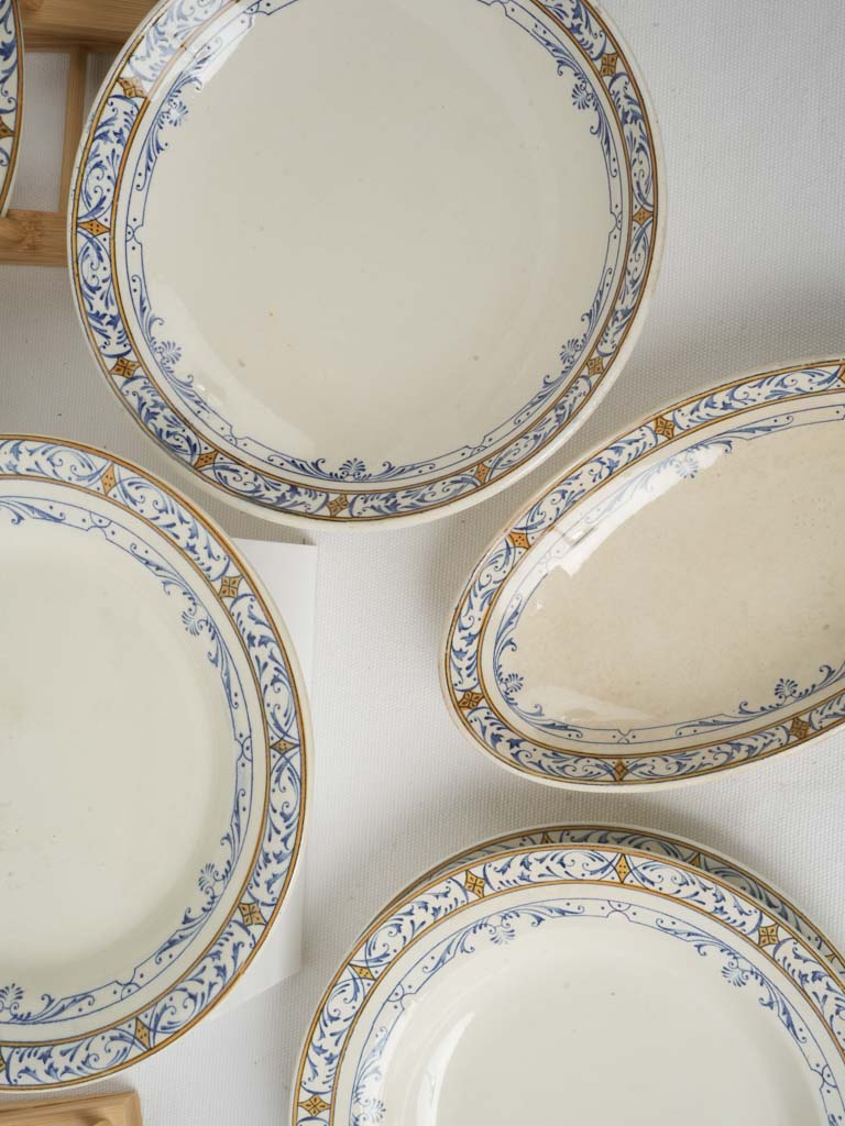 Precious decorative dining collection