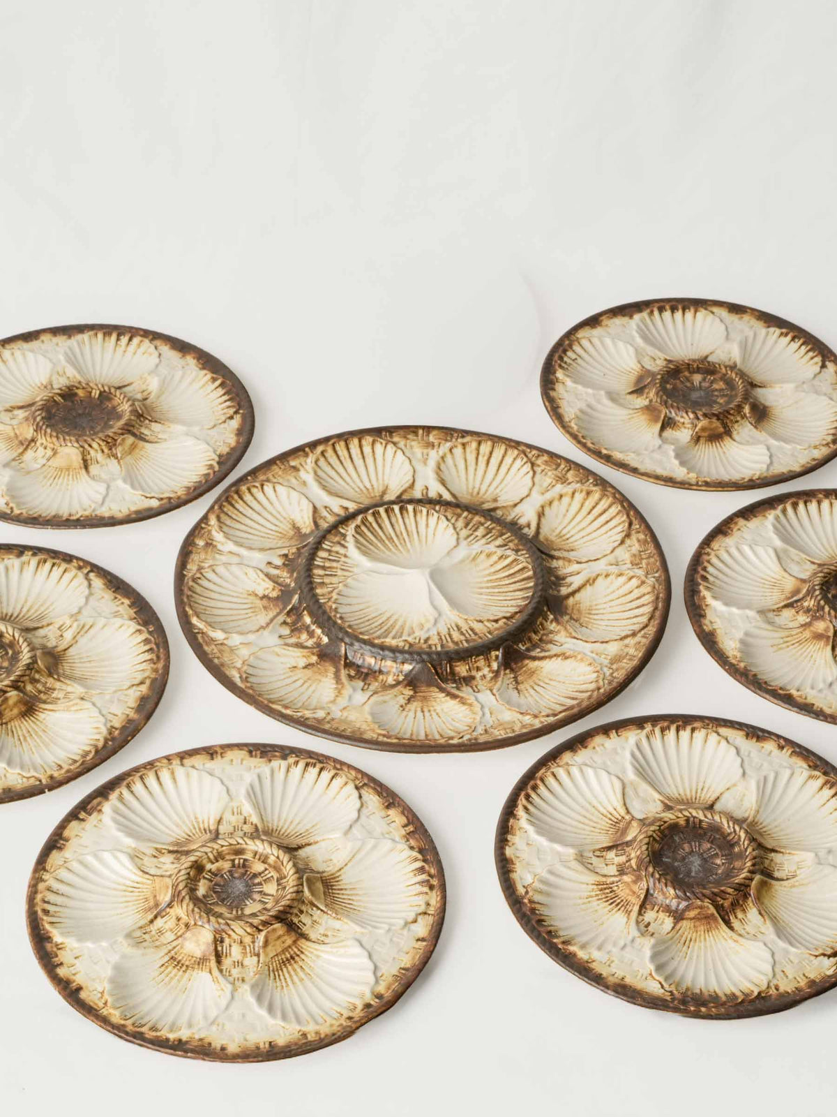 1960s French Majolica Oyster Service by Longchamp, 7 Pieces