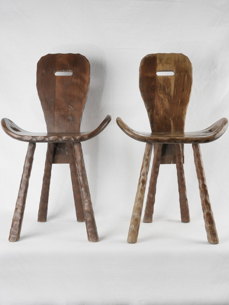 6 primitive chairs from Savoy