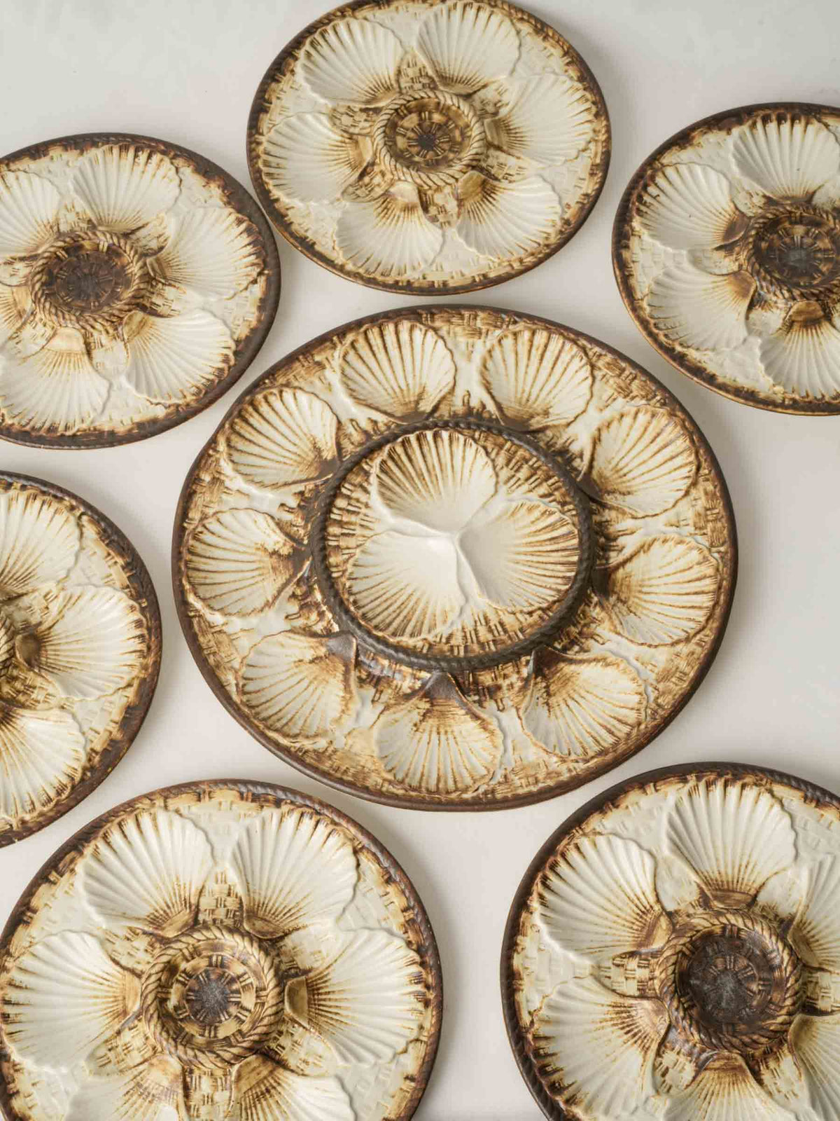 1960s French Majolica Oyster Service by Longchamp, 7 Pieces
