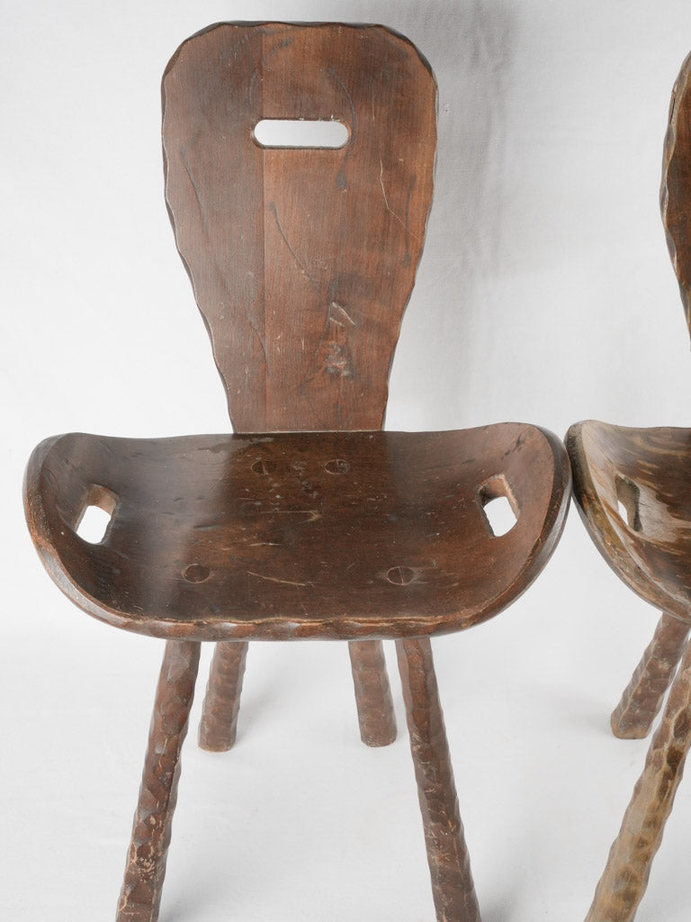 6 primitive chairs from Savoy