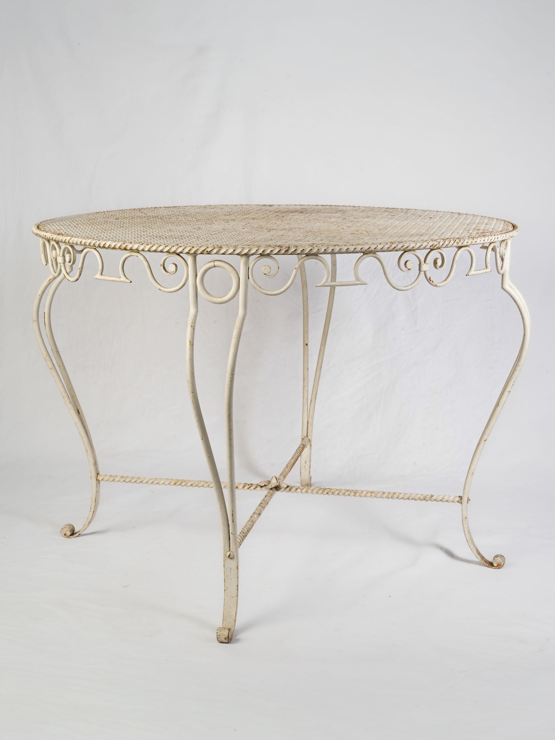 French wrought iron round garden table late 20th century - 45"