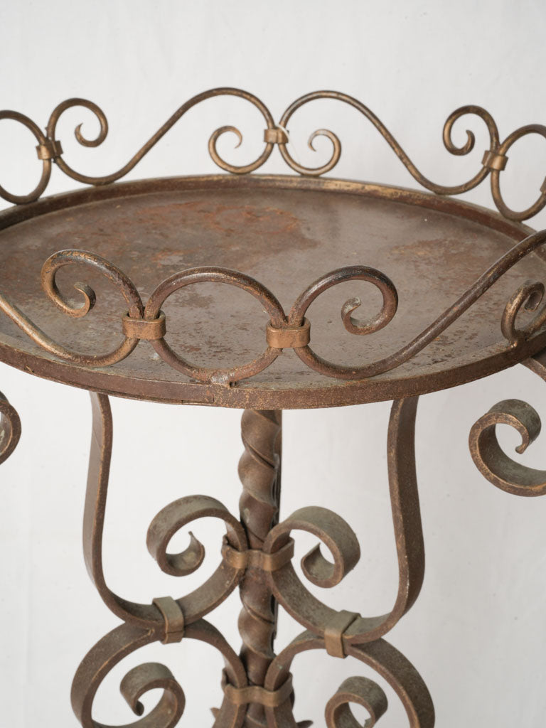 Timeworn patina classic plant holders