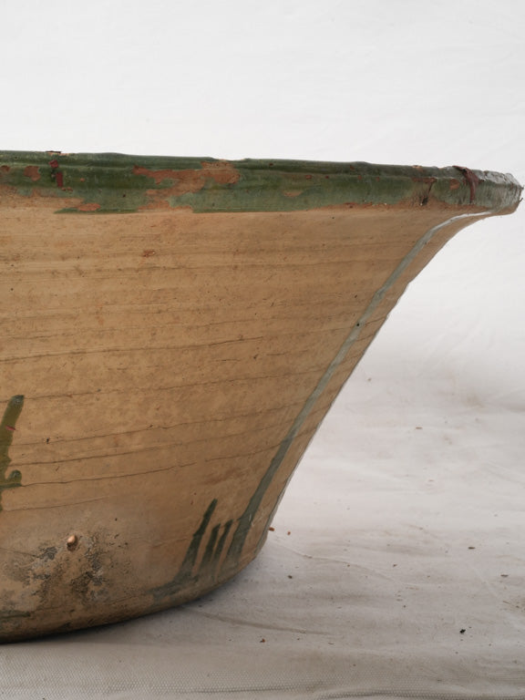 Classic 19th-century earthenware dish