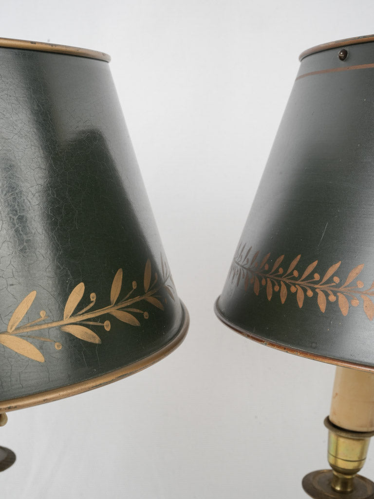 Luxurious green tole historical lighting