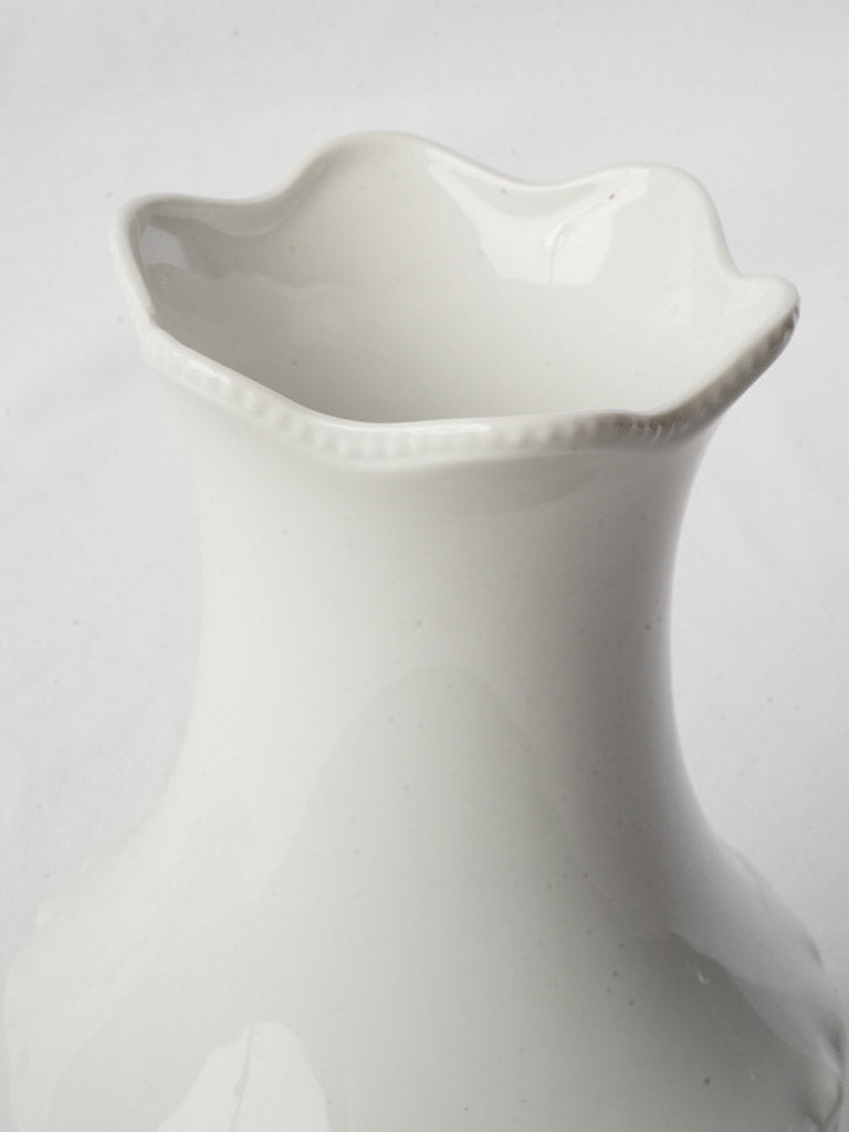 Ornate rocaille shell vase