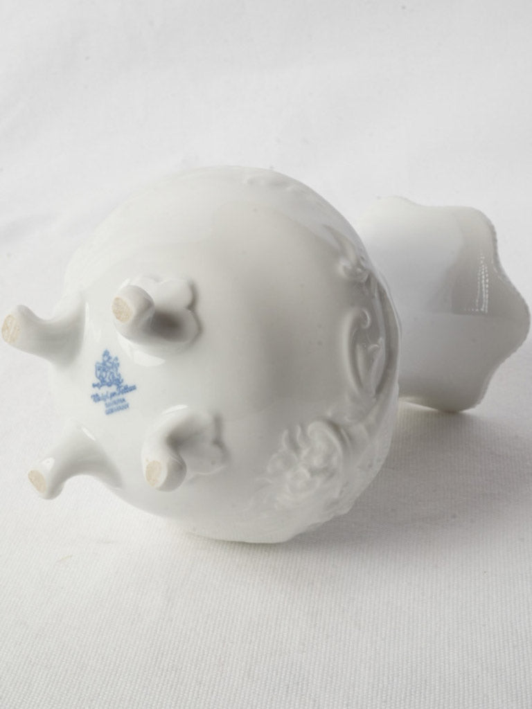 Versatile decorative porcelain vase
