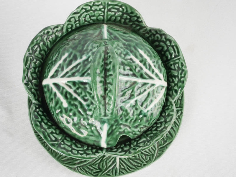 Large cabbage tureen - majolica 11"