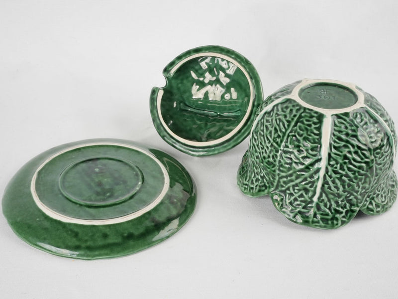 Large cabbage tureen - majolica 11"