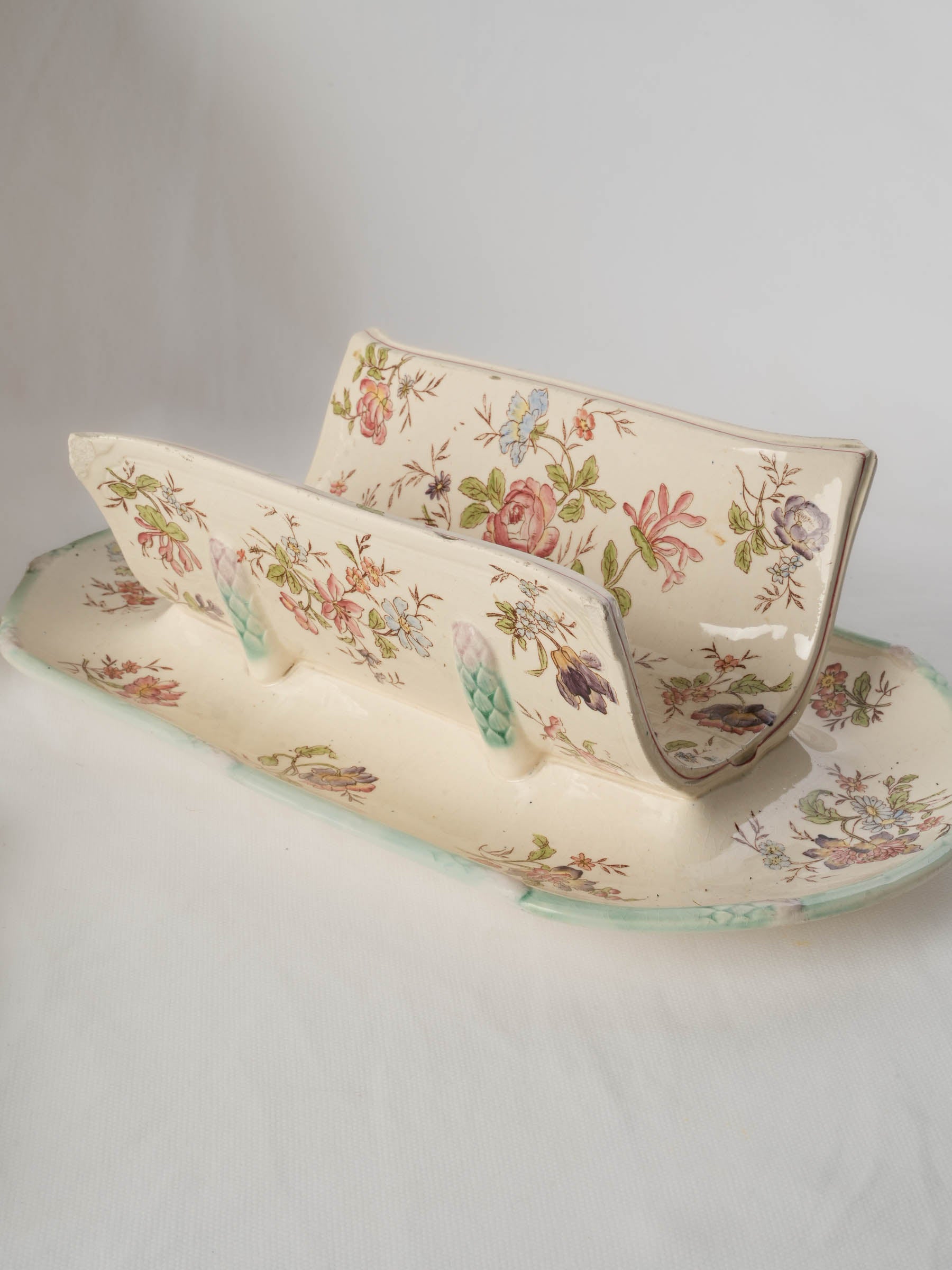 Set of Six Longchamp Terre de Fer Asparagus Serving Plates, Circa 1900 - 9¾"