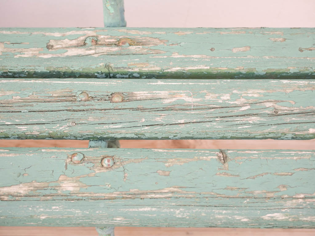 Organic faux wood-inspired seating
