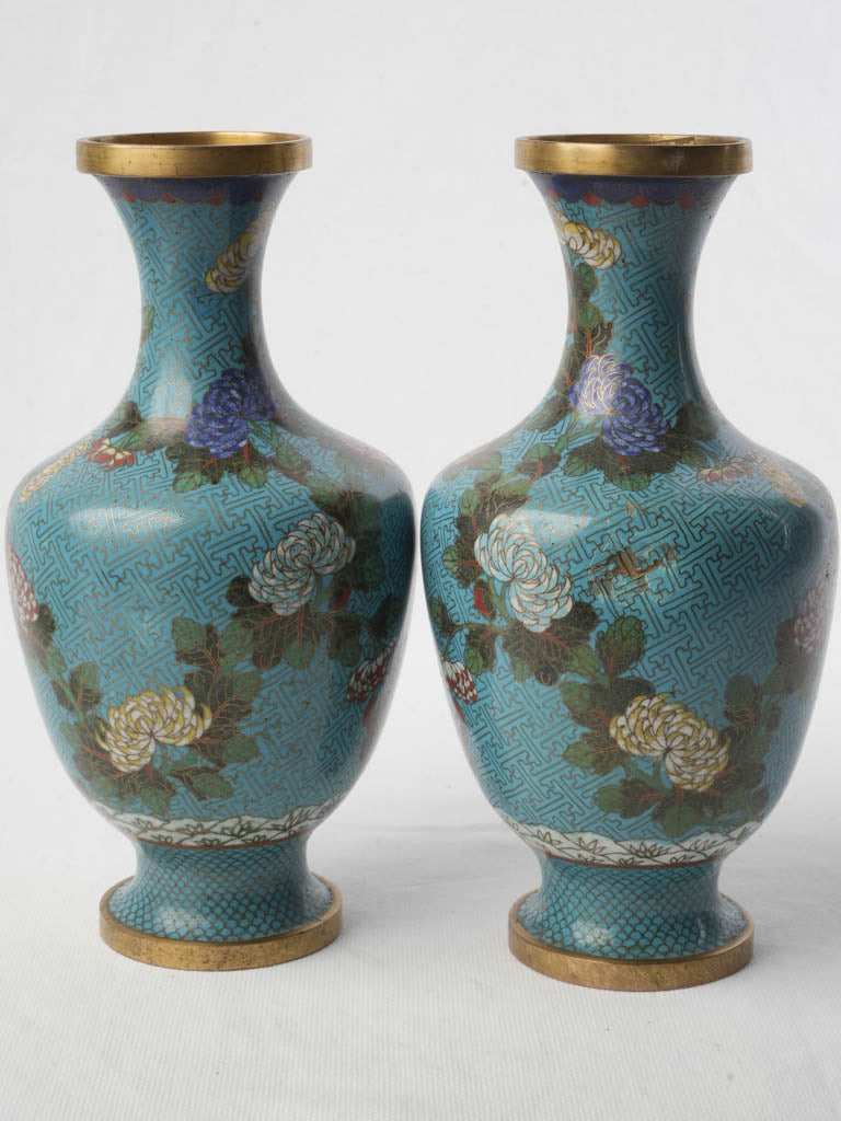 Refined enamel patina Chinese vases  