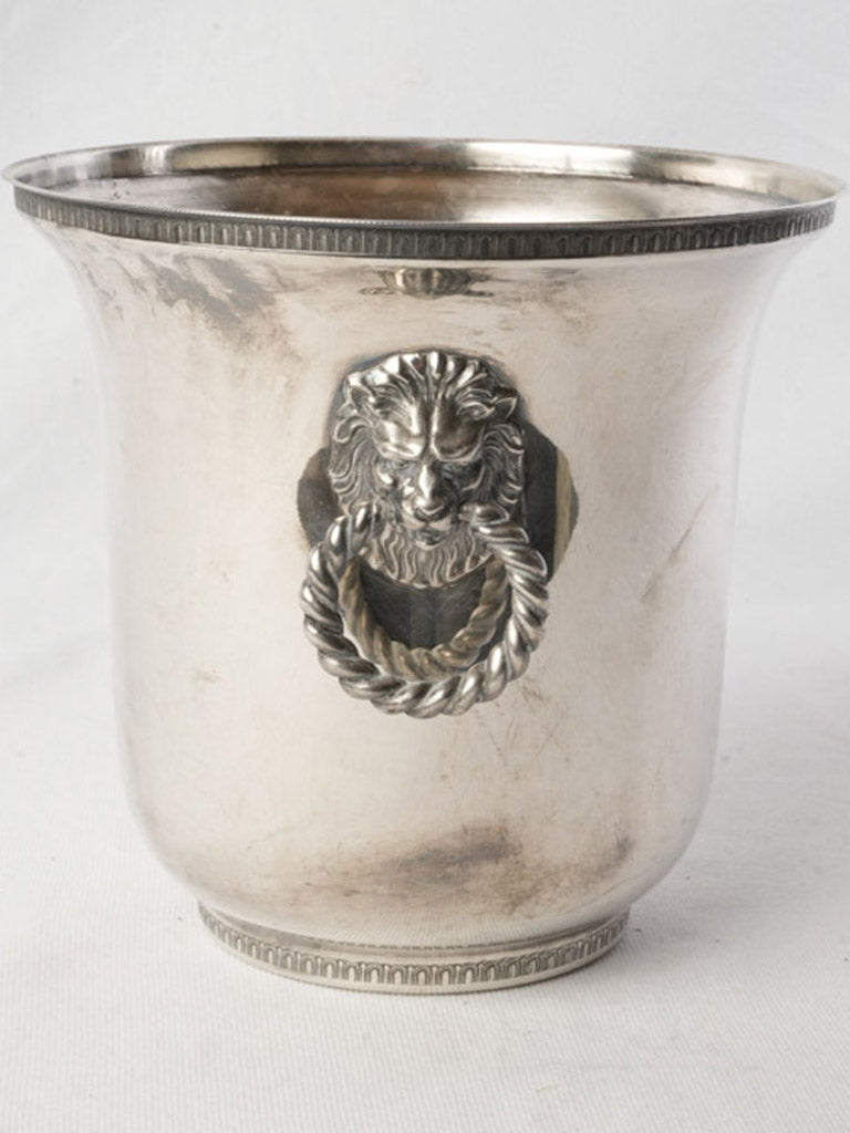 Elegant flared cylindrical bucket  