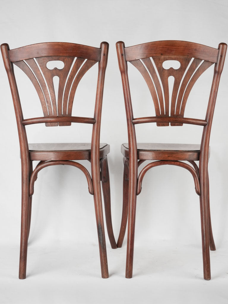 Pair of French bentwood bistro chairs - 1920s