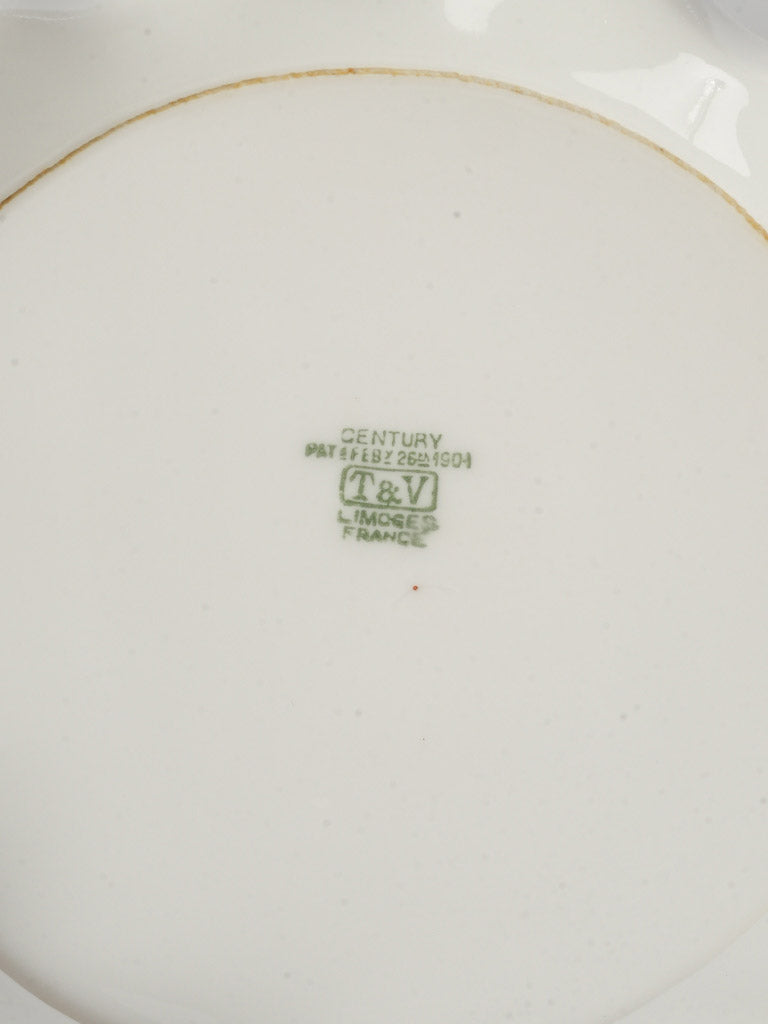 Classic contemporary setting bowl  