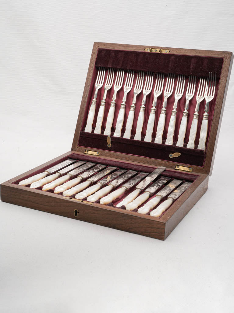 Exquisite Victorian dessert cutlery set