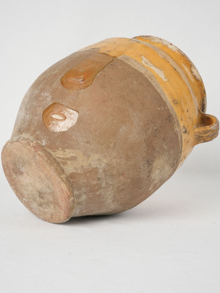 Yellow Provencal 19th-century aged confit pot