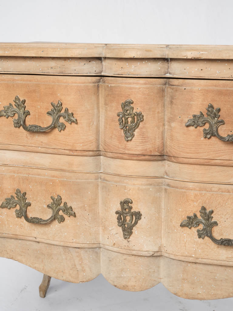 Distinctive cabriole leg dresser