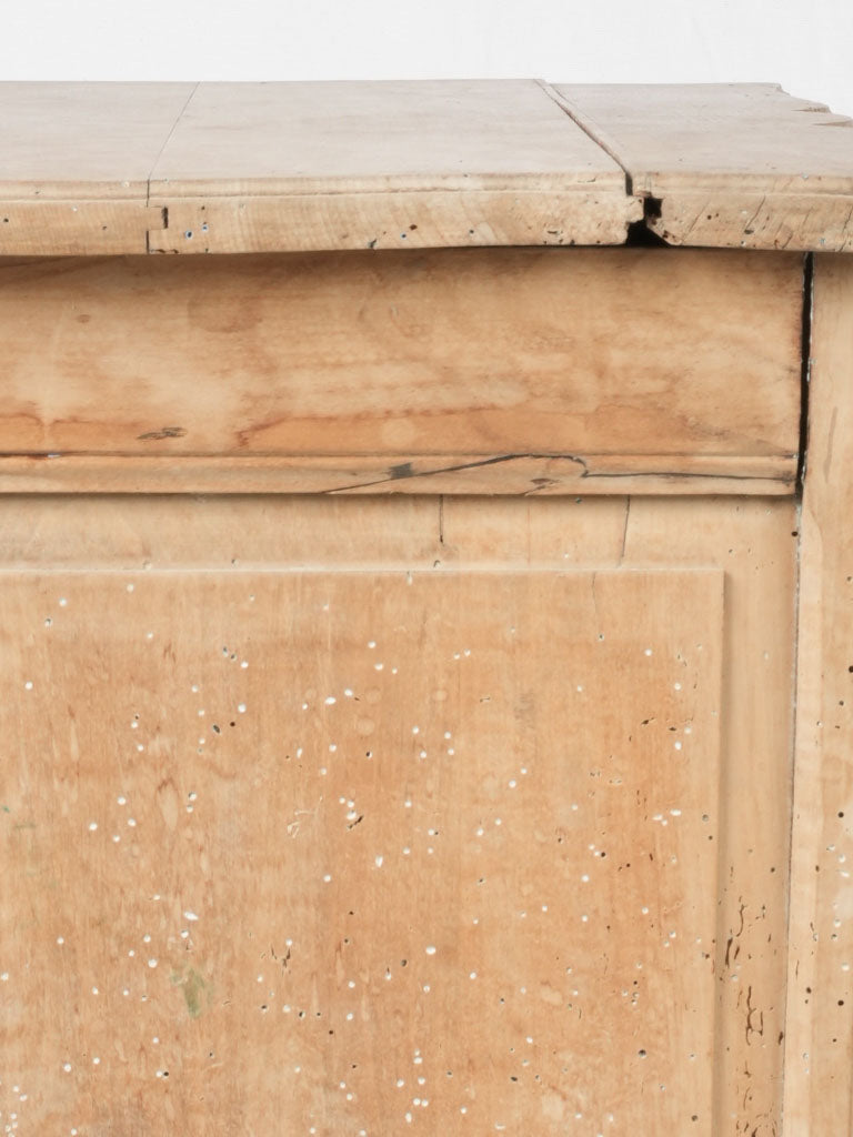 Classic 19th-century French chest