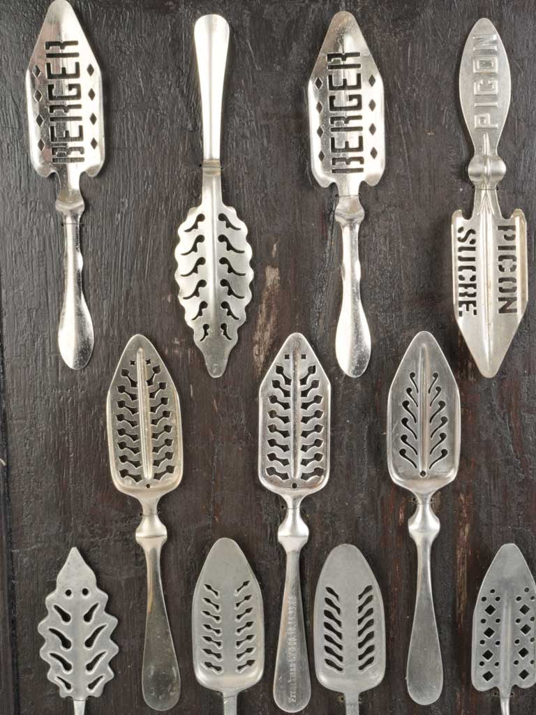 Pierced leaf motif absinthe spoons  