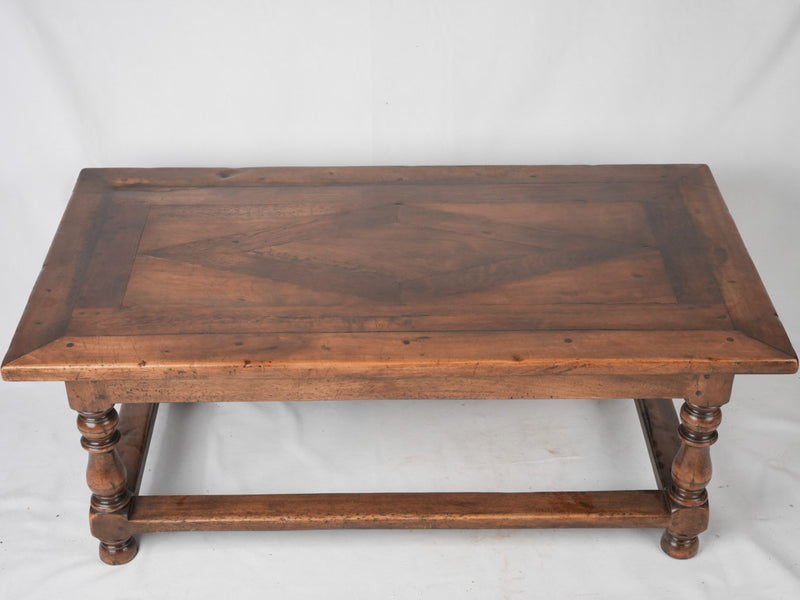 Vintage walnut coffee table 46¾" x 25¼"