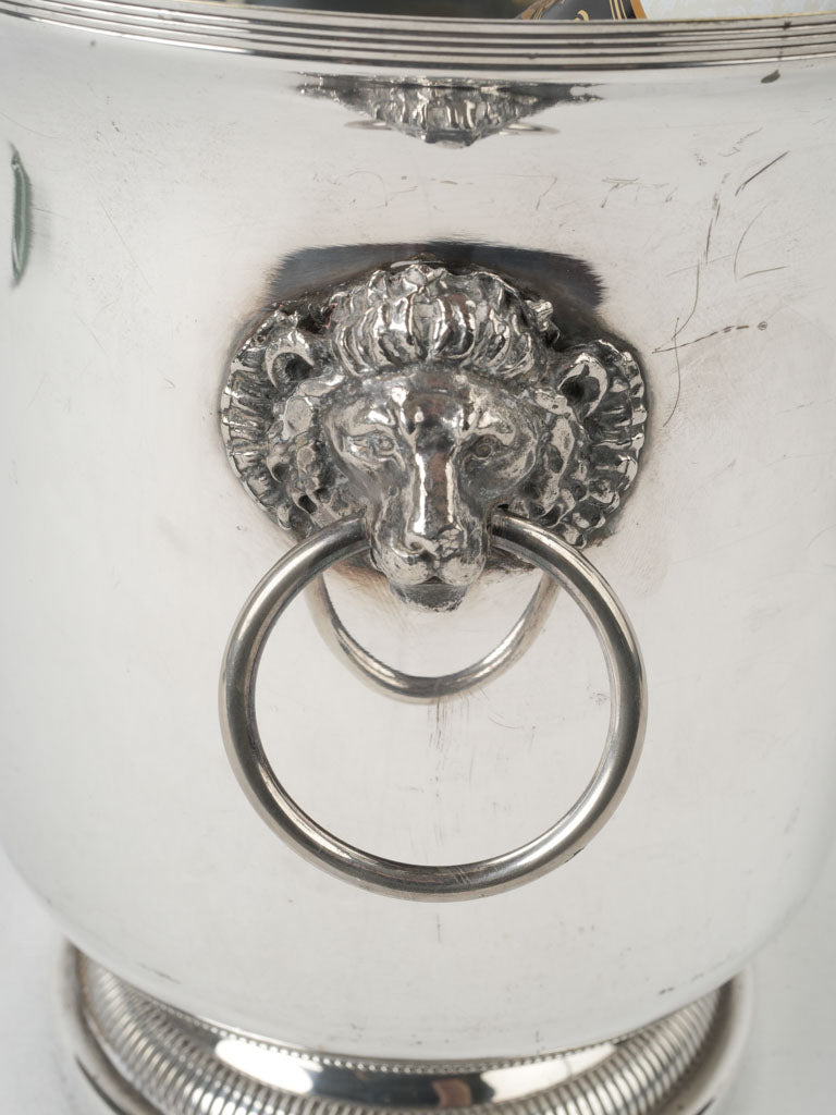Refined silver lion-head ice bucket