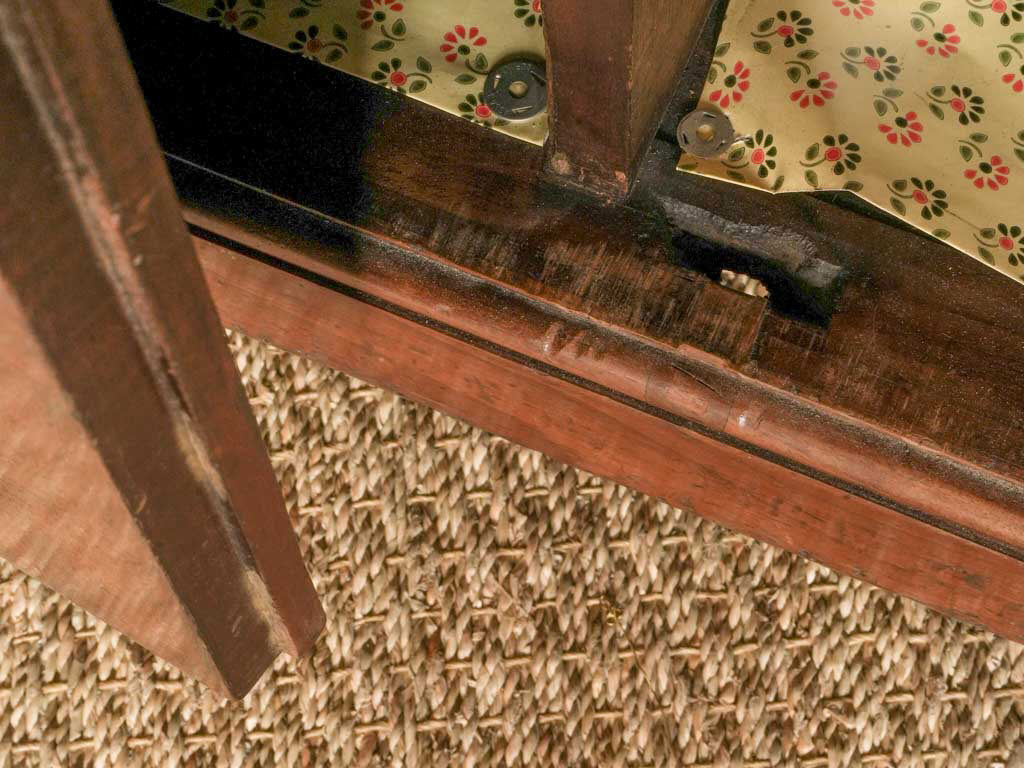 Original lock elegant mahogany cabinet
