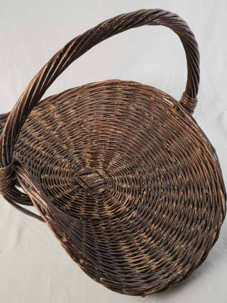 French Handwoven Willow Gathering Basket From the Mid- 20th Century - 17¼"