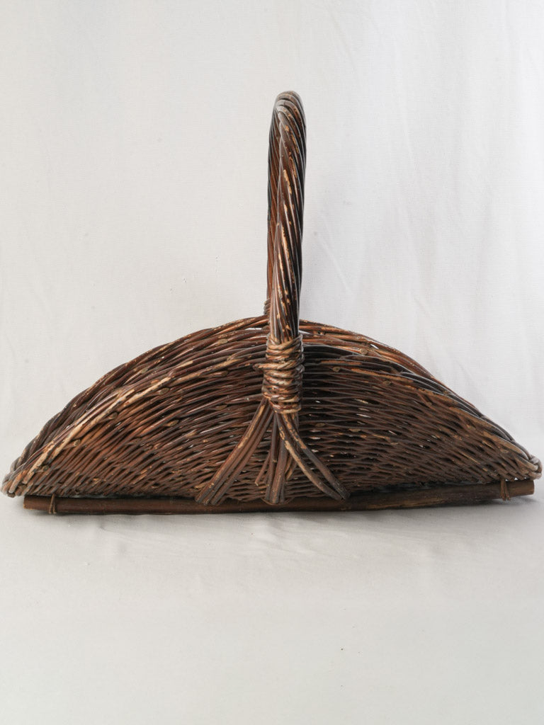 French Handwoven Willow Gathering Basket From the Mid- 20th Century - 17¼"