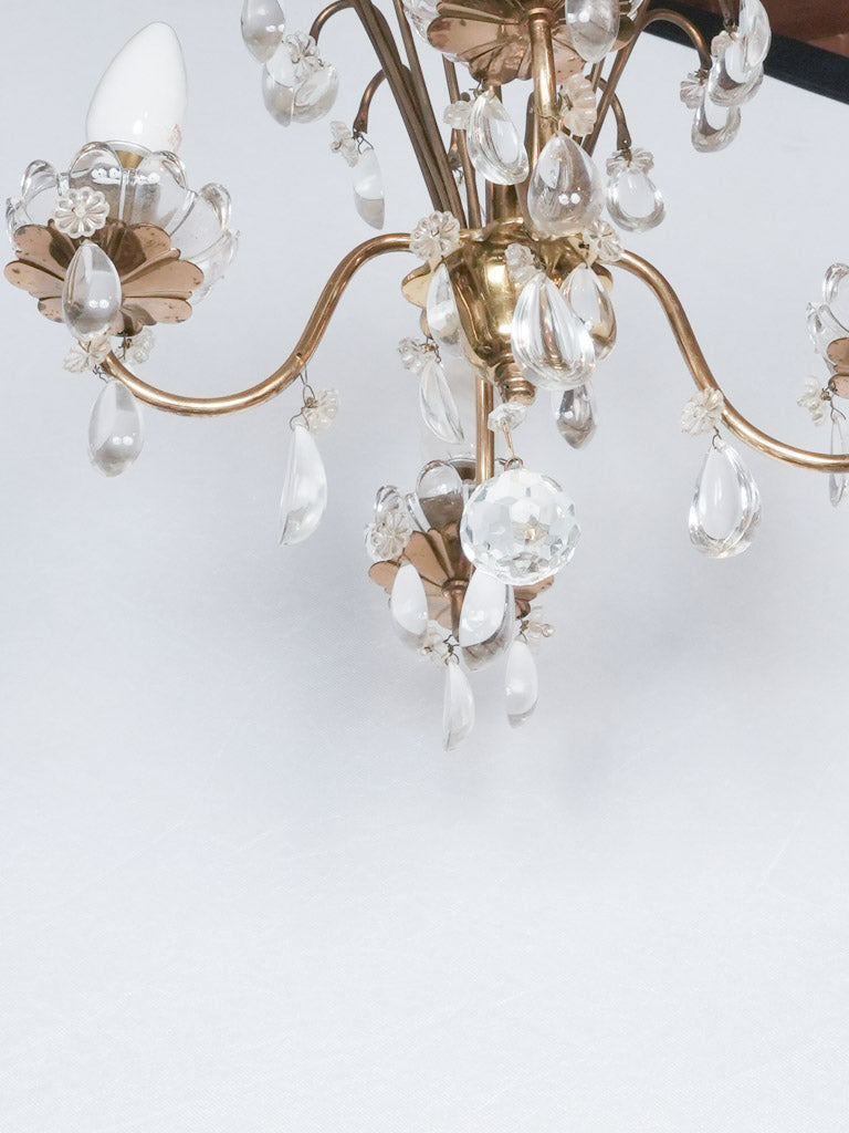 Historical petal-design miniature chandelier
