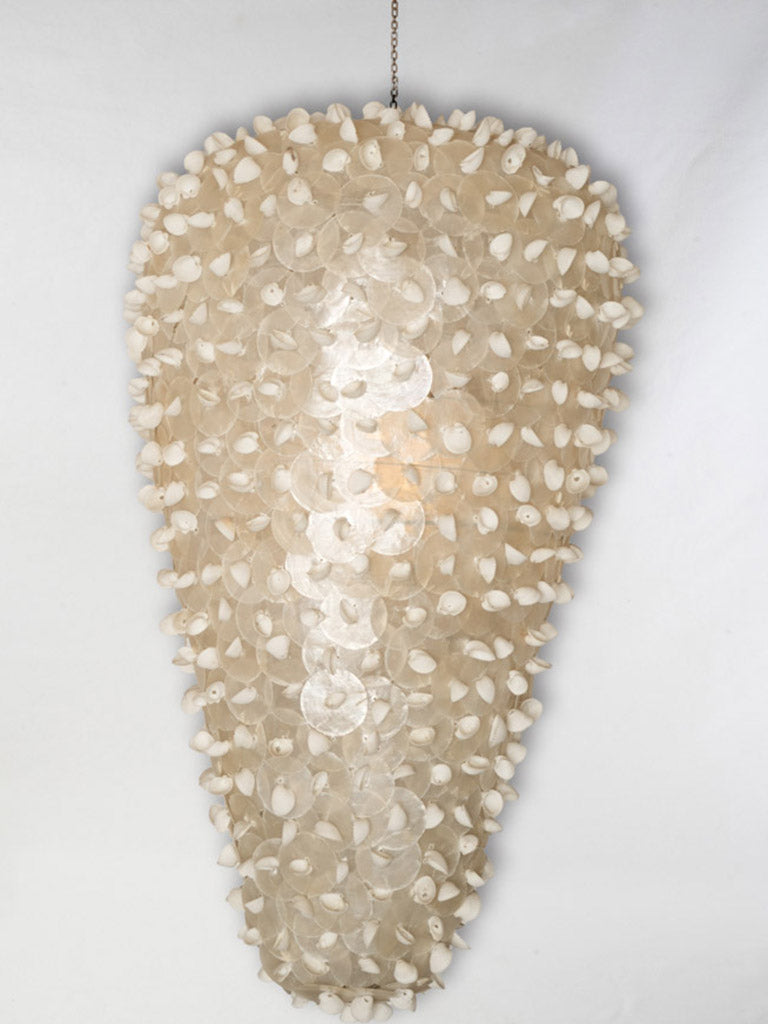 Elegant mother-of-pearl lanterns  