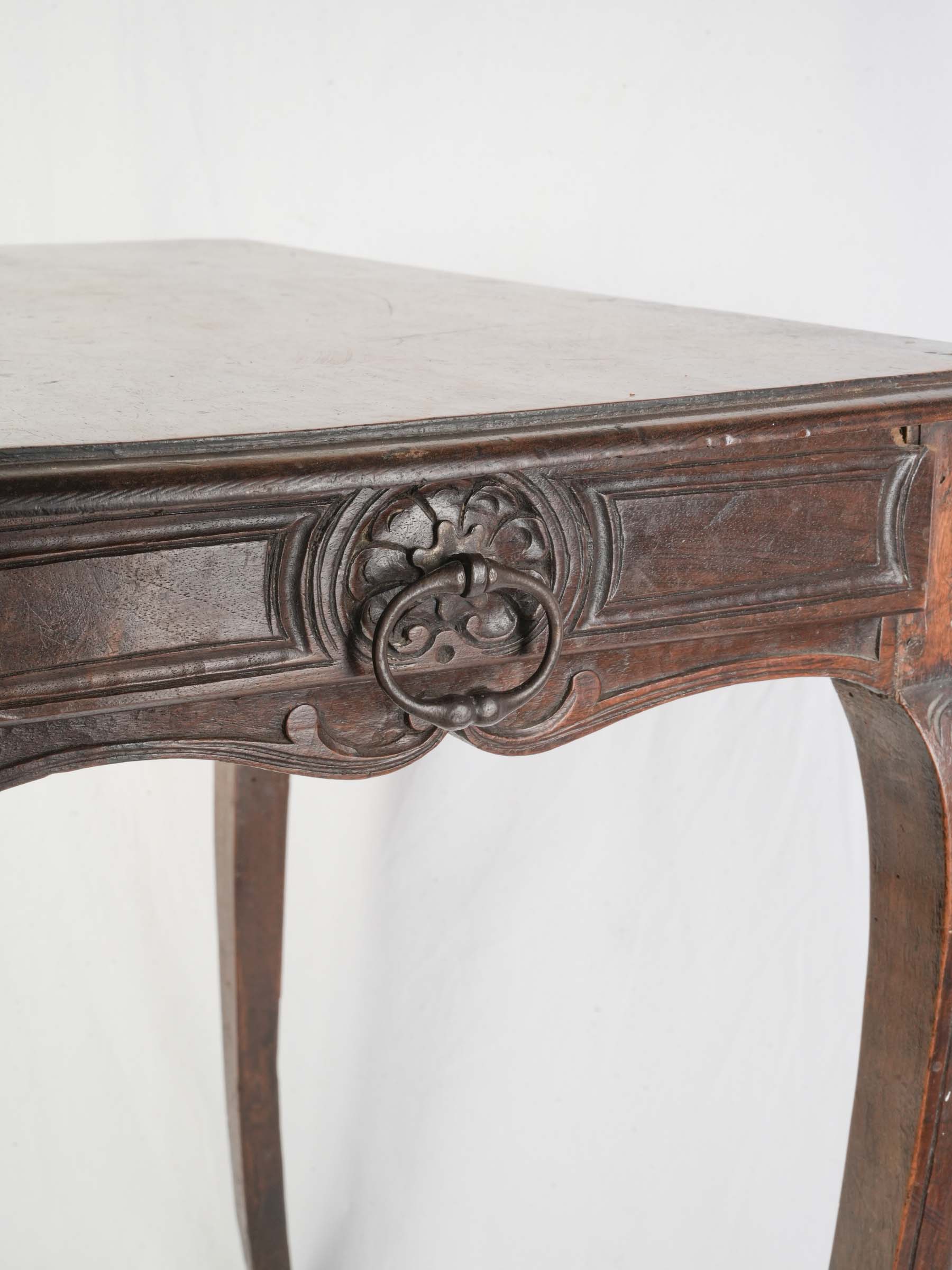 French Louis XV Carved Walnut Side Table w/ Drawer - 26"