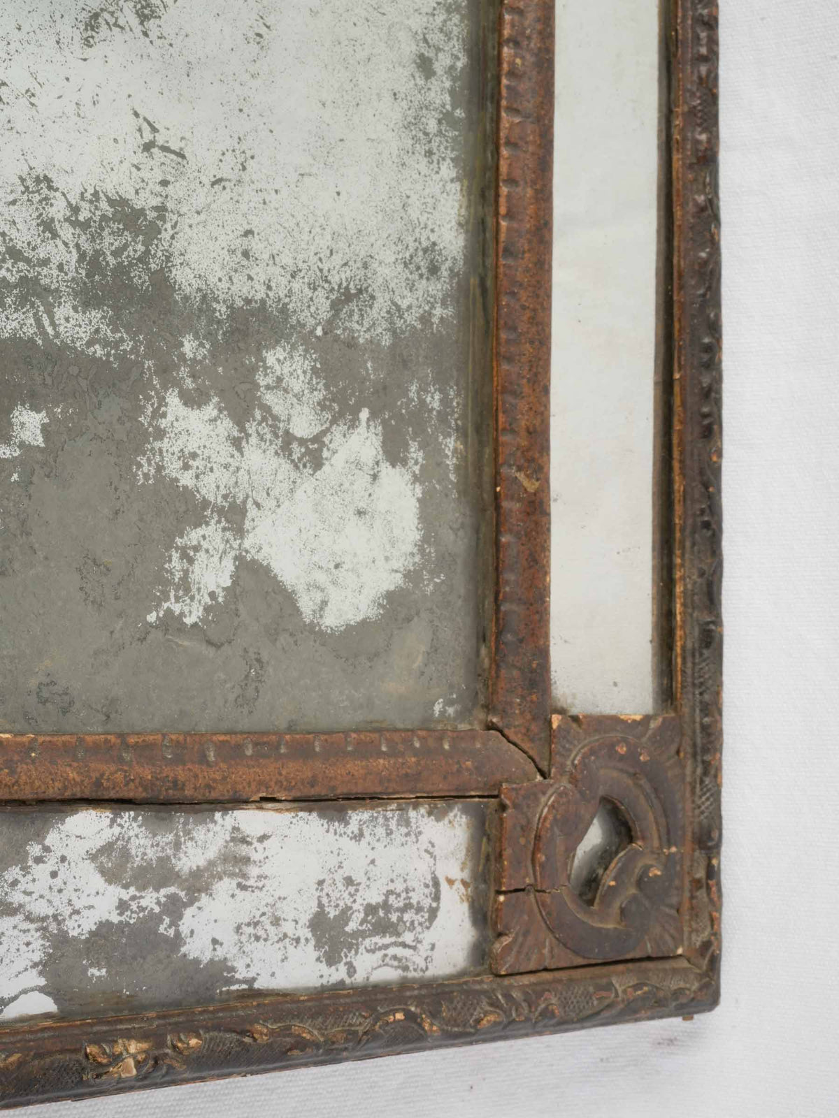 18th-Century French Giltwood Parclose Mirror w/ Foxed Glass - 22¾" x 20"