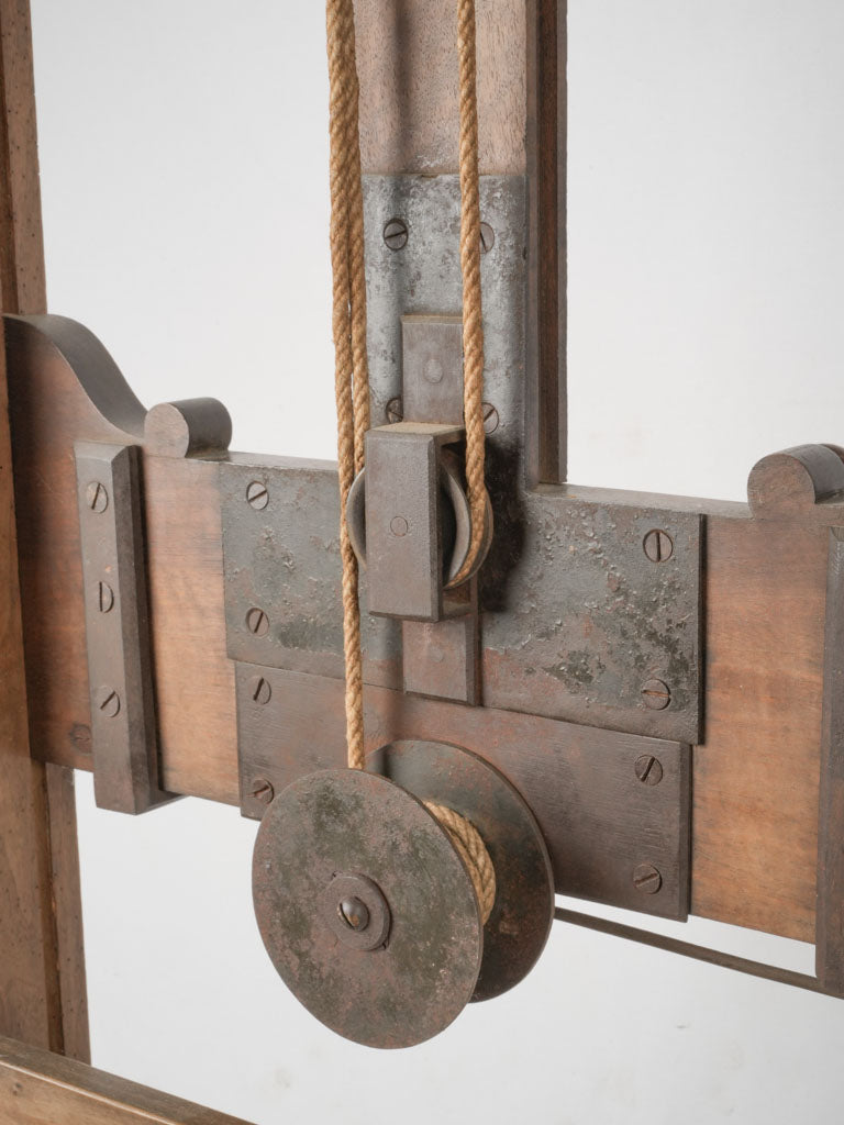 Vintage adjustable wooden masterpiece easel