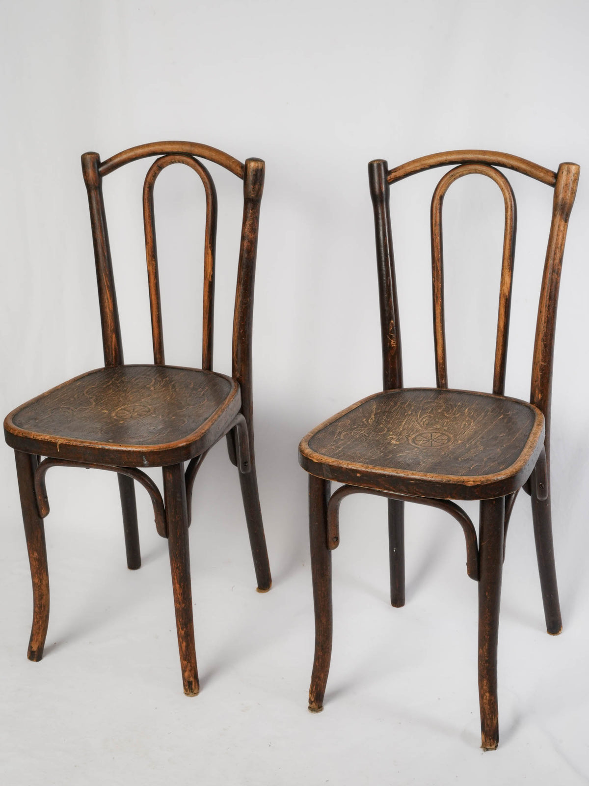 Pair of Early 20th-Century Thonet Bentwood Bistro Chairs with Embossed Seats