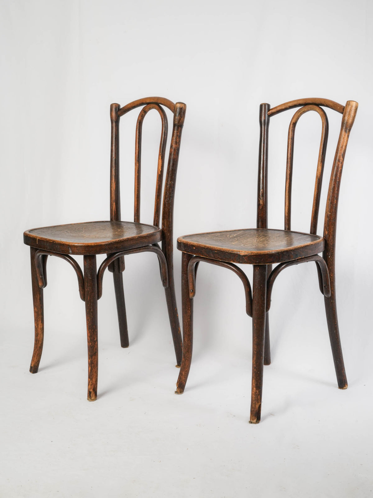 Pair of Early 20th-Century Thonet Bentwood Bistro Chairs with Embossed Seats