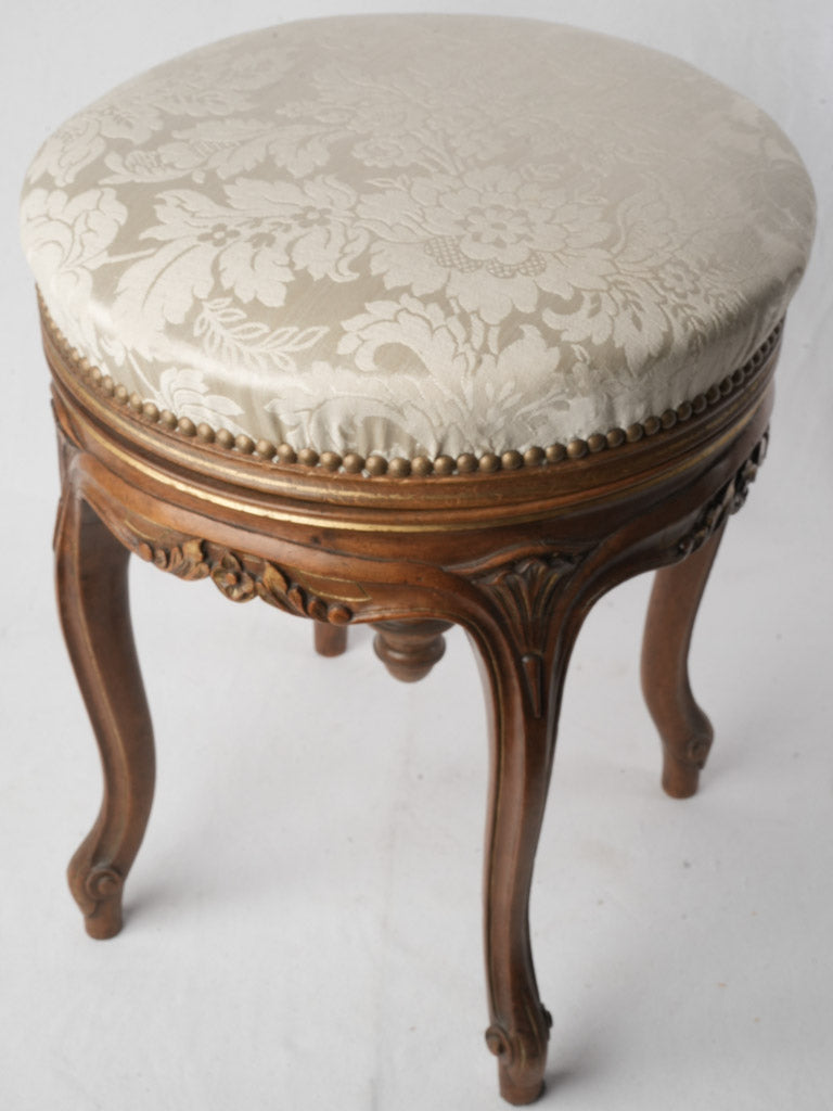 A French Late 19th-Century Louis XV Style Walnut Adjustable Piano Stool- 19¾"