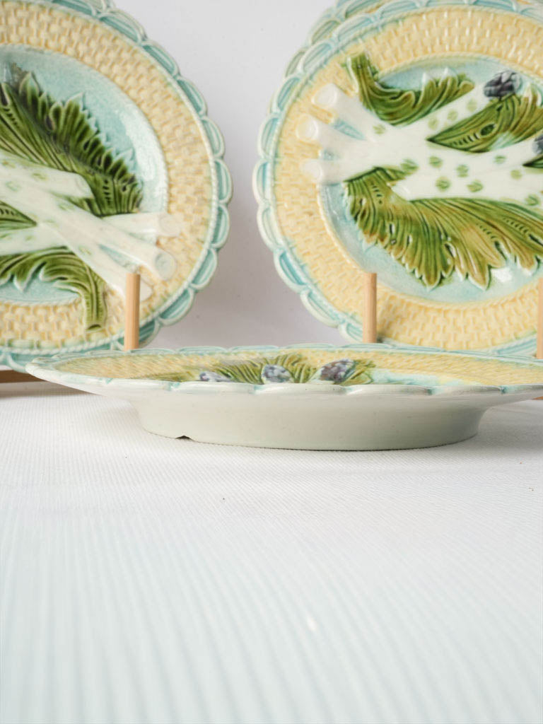 Elegant straw-colored basketweave dishes  