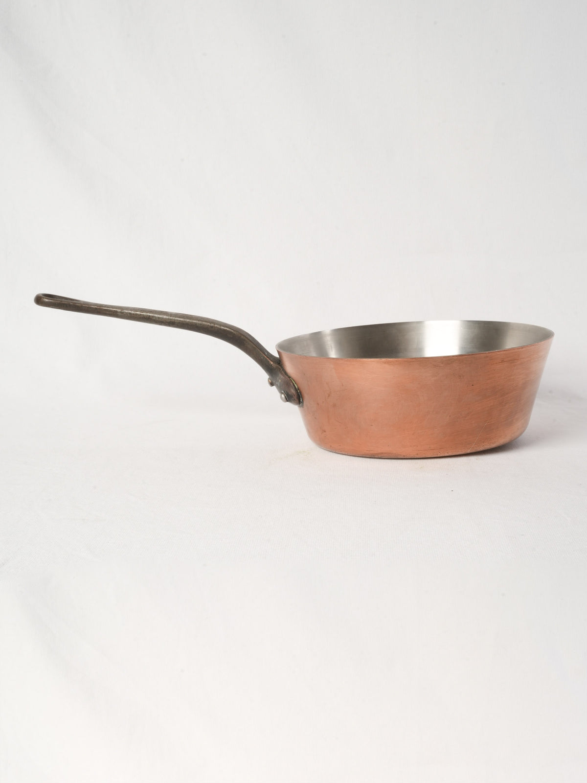 Large French Copper Faitout with Iron Handle from Avignon