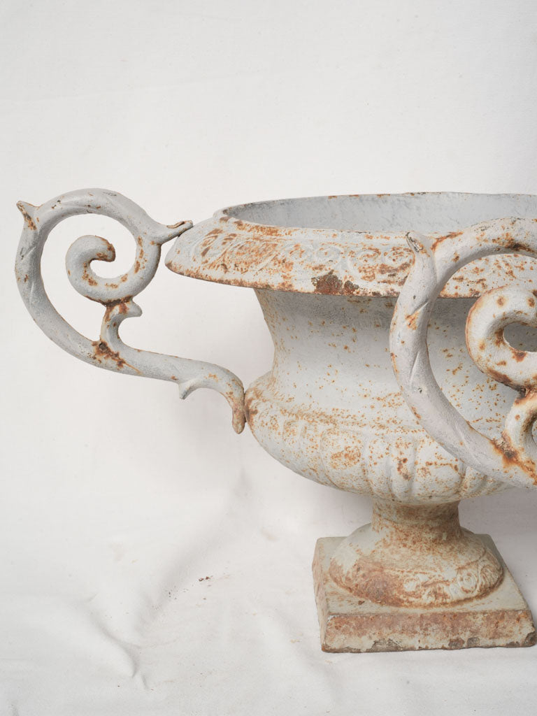 Important Pair of Late 19th-Century French Cast Iron Chambord Campana Garden Urns - 17"